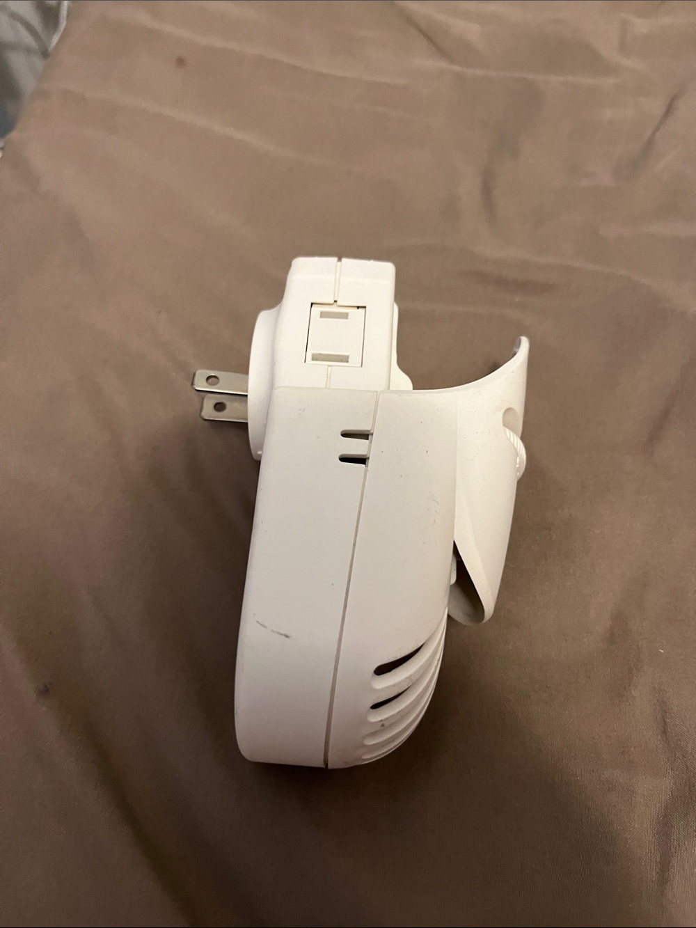 White Plug-In Night Light / Air Freshener Holder